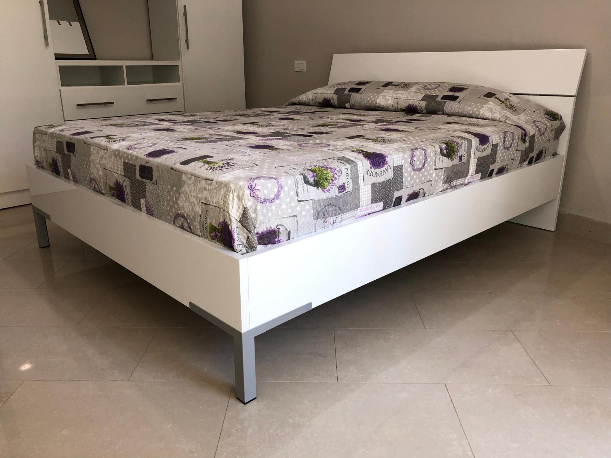 Mali I Robit Beachfront Apartment Golem  Εξωτερικό φωτογραφία